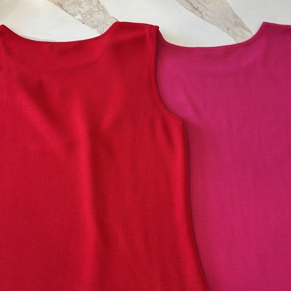 NWOT lot of 2 Misook sleeveless sweaters in red and pink - Picture 6 of 6